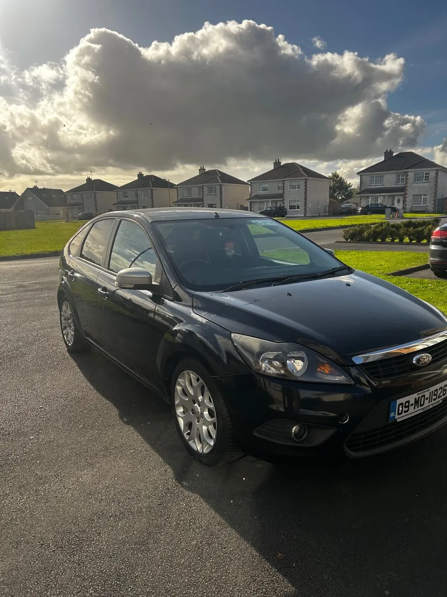 Ford Focus ZETEC 2009 - Image 1