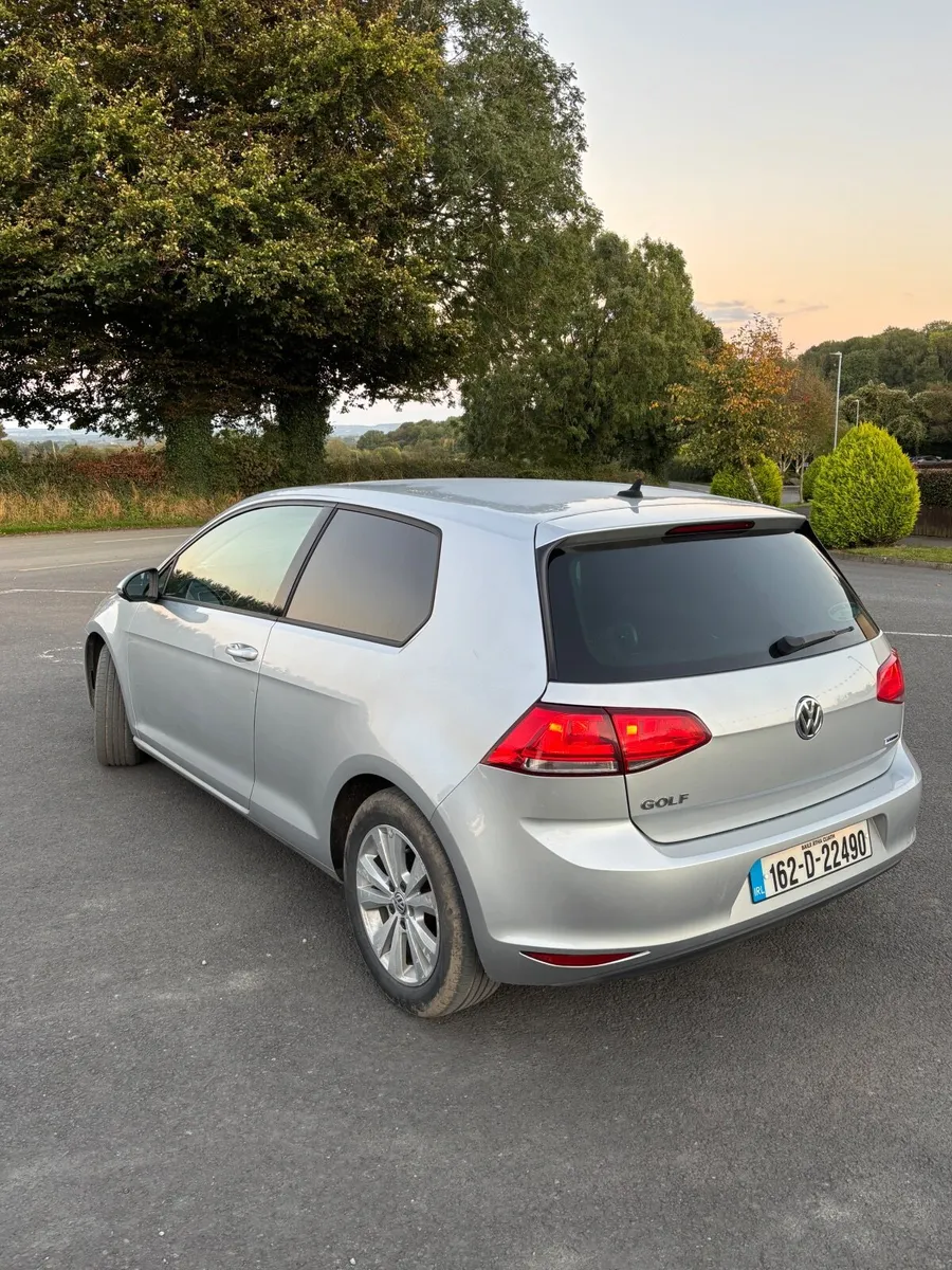 VW Golf TRENDLINE 1.6 TDI MANUAL 5SPEED 90 3DR - Image 4