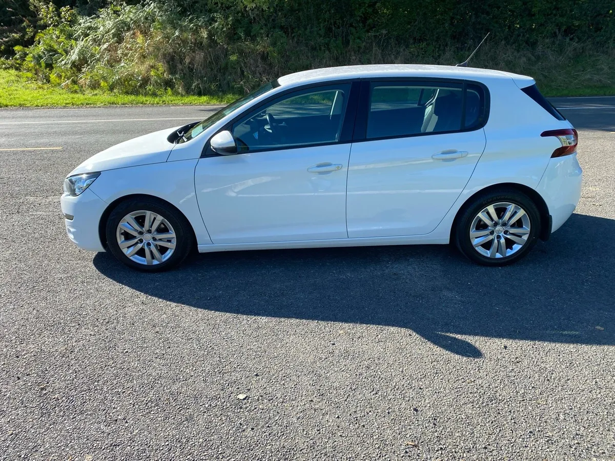 152 PEUGEOT 308 1.6HDI ACTIVE LOW KLMS MINT - Image 2