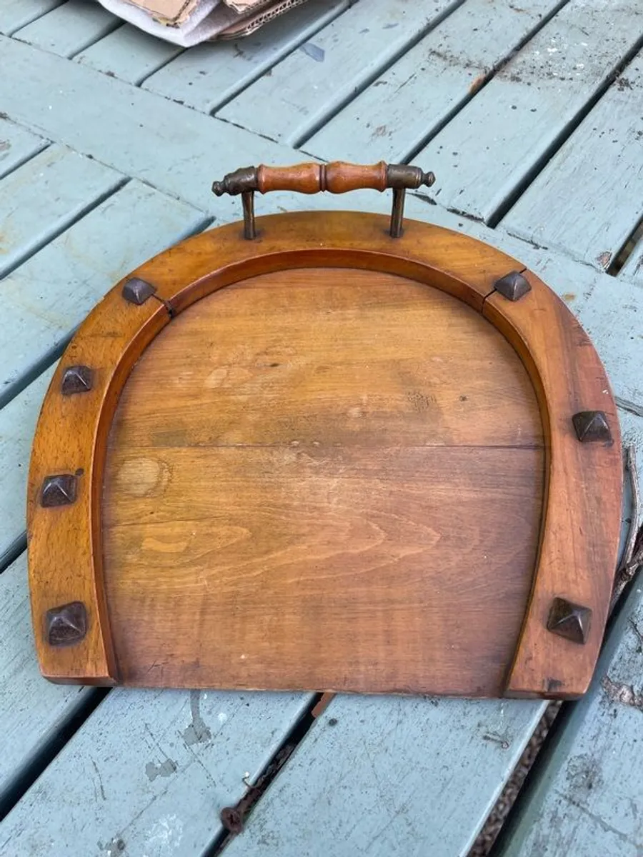 Vintage wooden horseshoe tray - Image 2