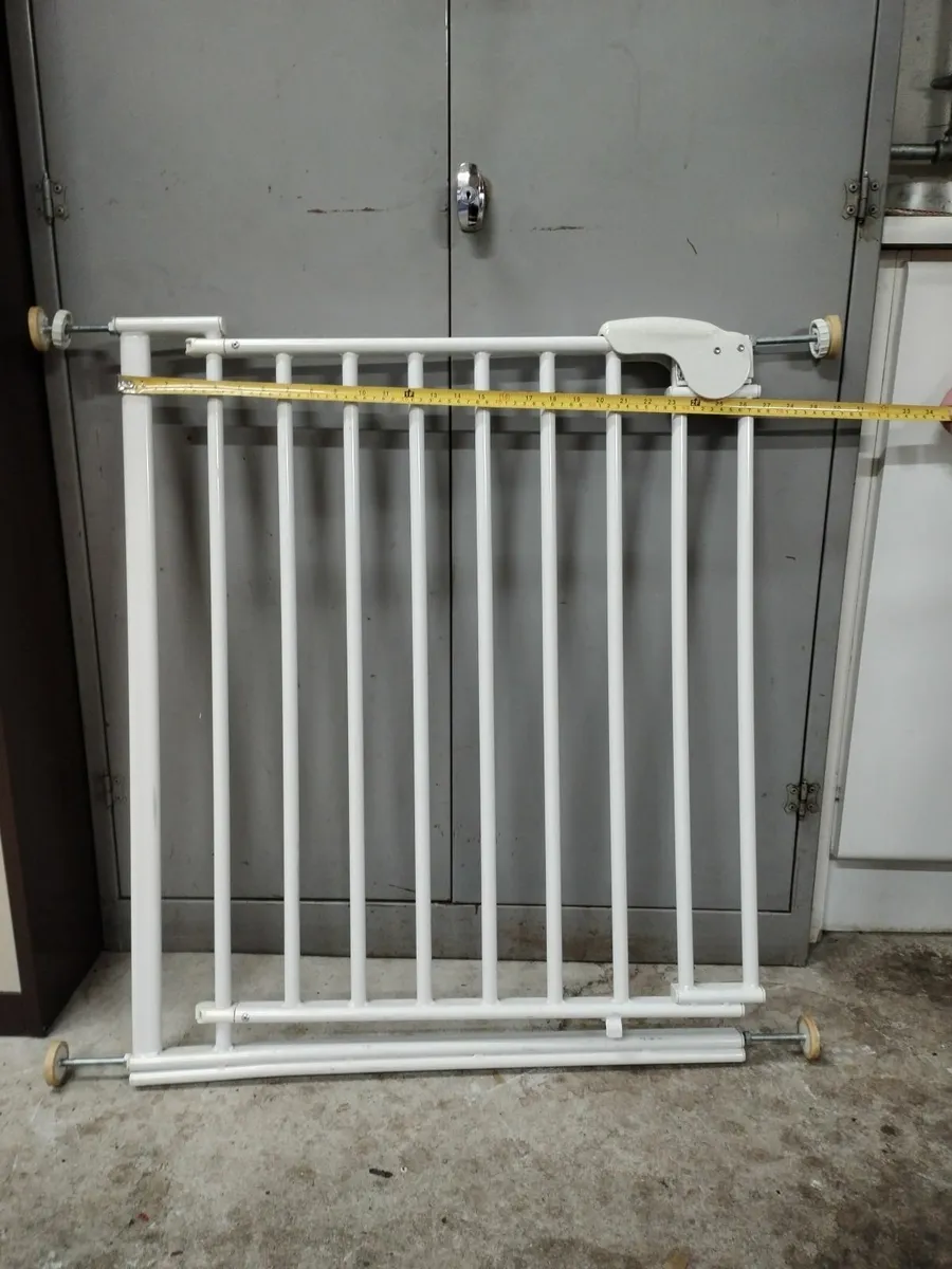 children's stair gate - Image 1
