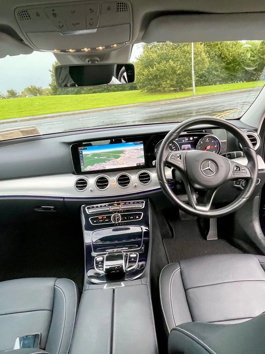Mercedes-Benz E-Class 2017 - Image 1