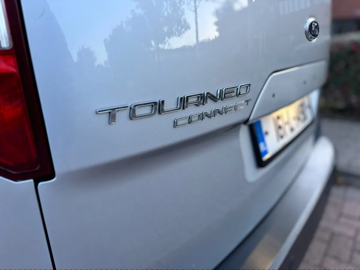 Ford Tourneo Connect 1.5 Diesel NCT 02/2026 - Image 2