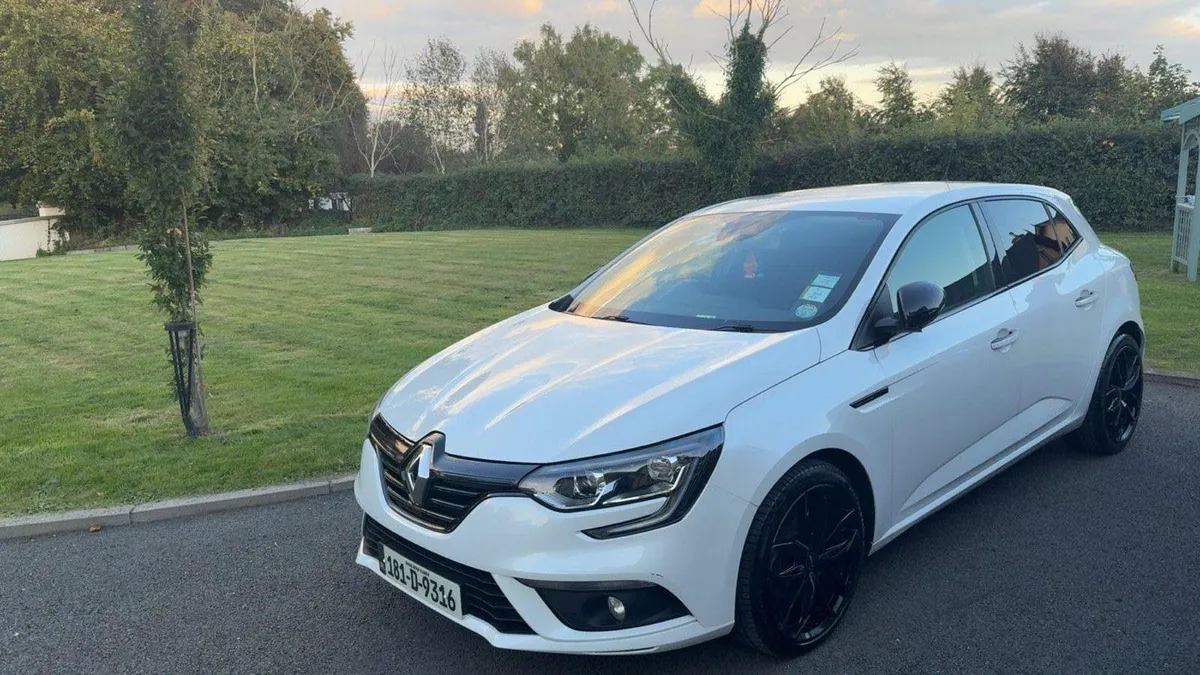 Renault Megane dynamique - Image 4