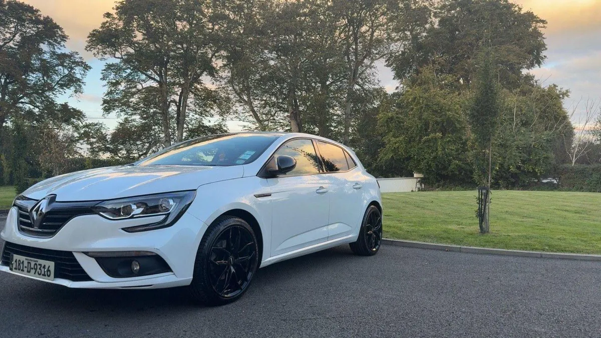 Renault Megane dynamique - Image 3