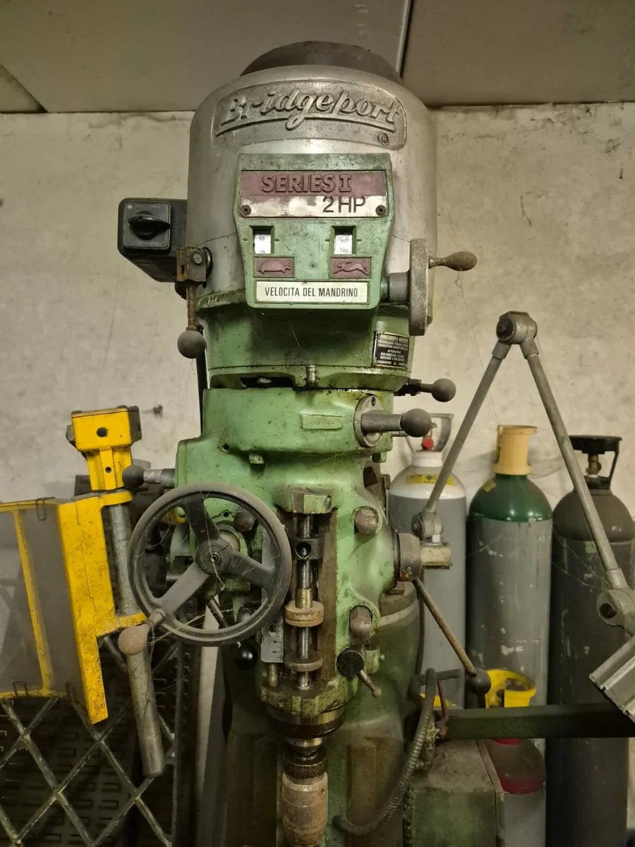 Bridgeport Milling Machine - Image 4