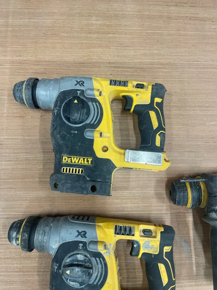 3 x Dewalt 18 v sds Parts /Repair - Image 3