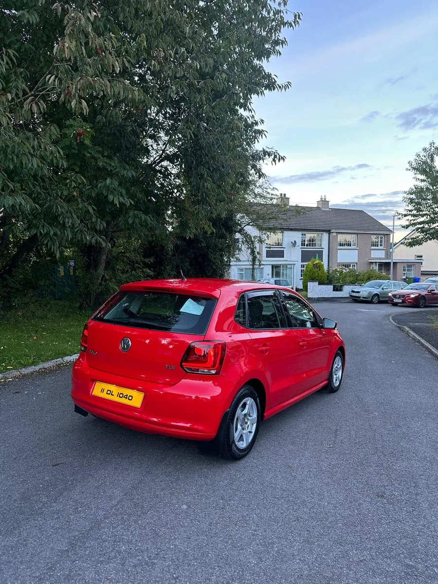 Volkswagen polo - Image 4