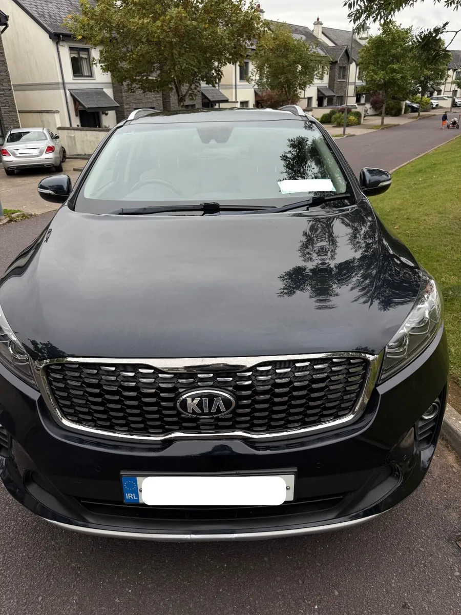 Kia Sorento 2018 K2 5 door 7 seat - Image 2