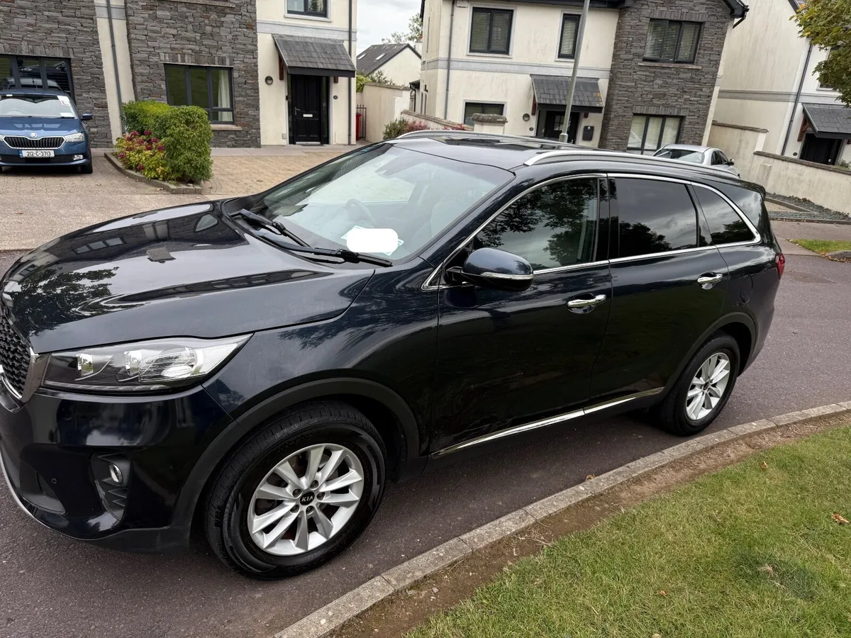 Kia Sorento 2018 K2 5 door 7 seat - Image 3