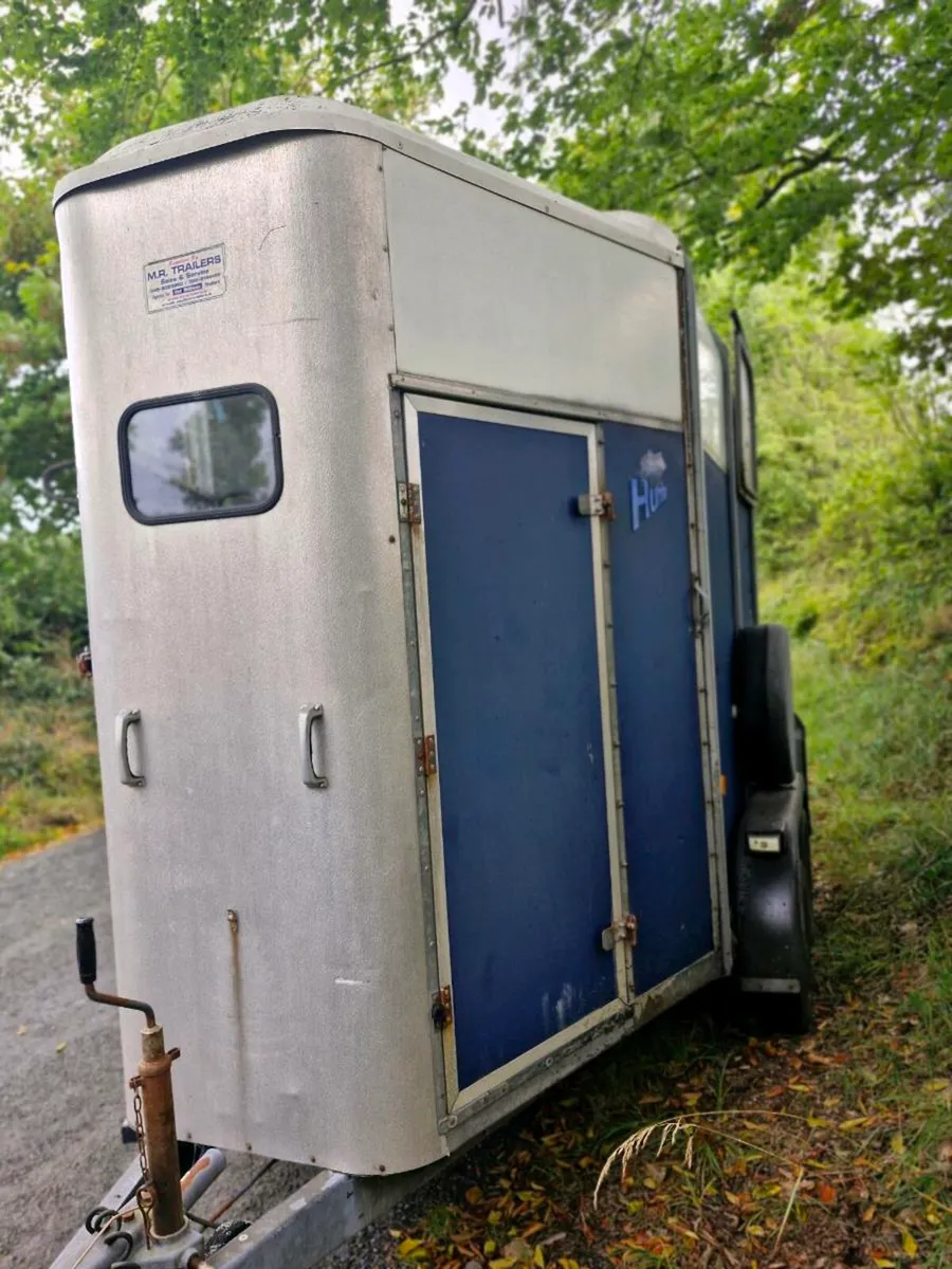 505 double horse box - Image 2