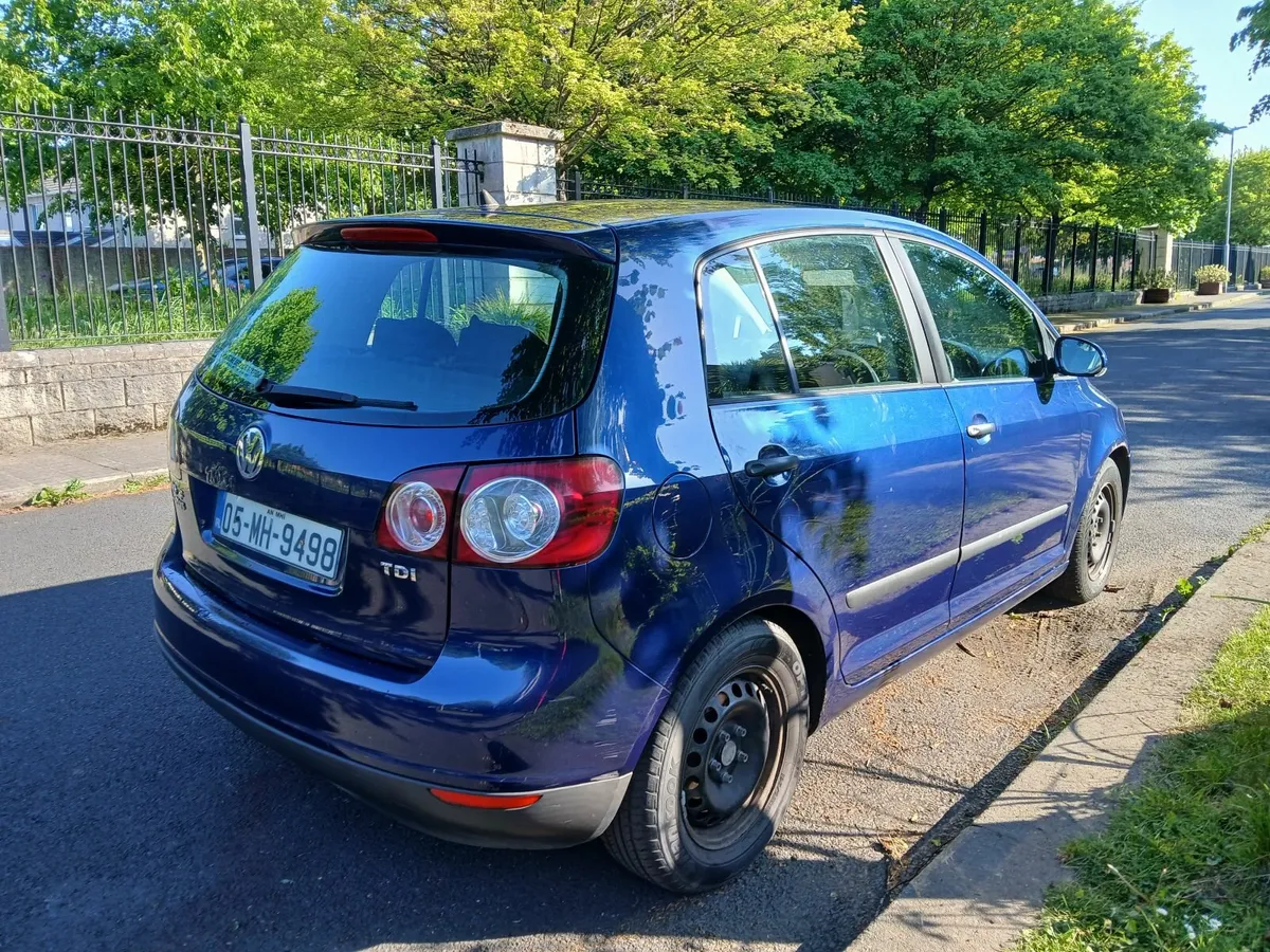 Volkswagen Golf 2005 - Image 3