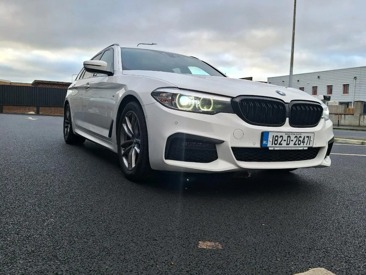 182 BMW 520D M-SPORT ESTATE - Image 1