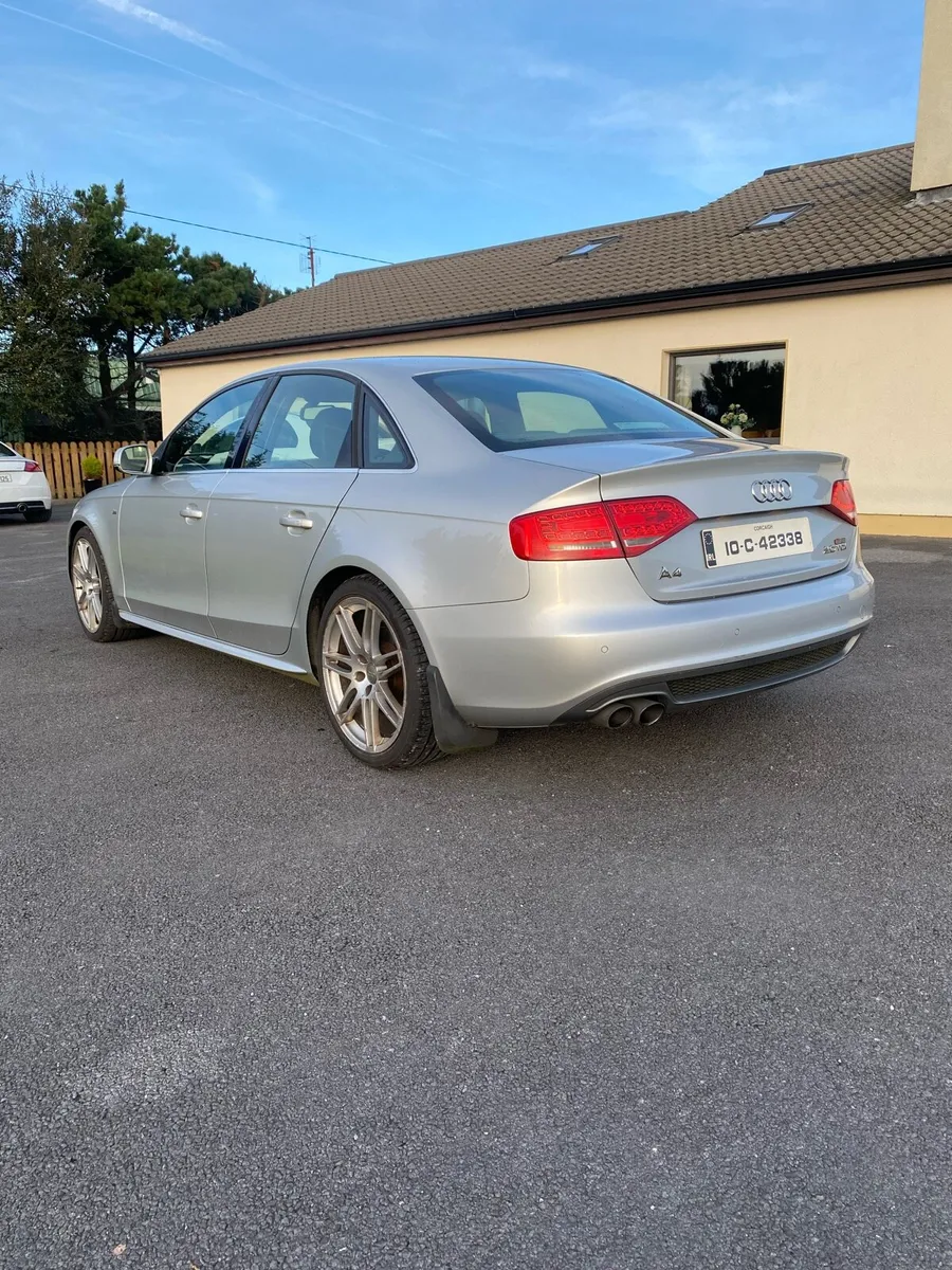 Audi A4 S-Line, Black edition - Image 4