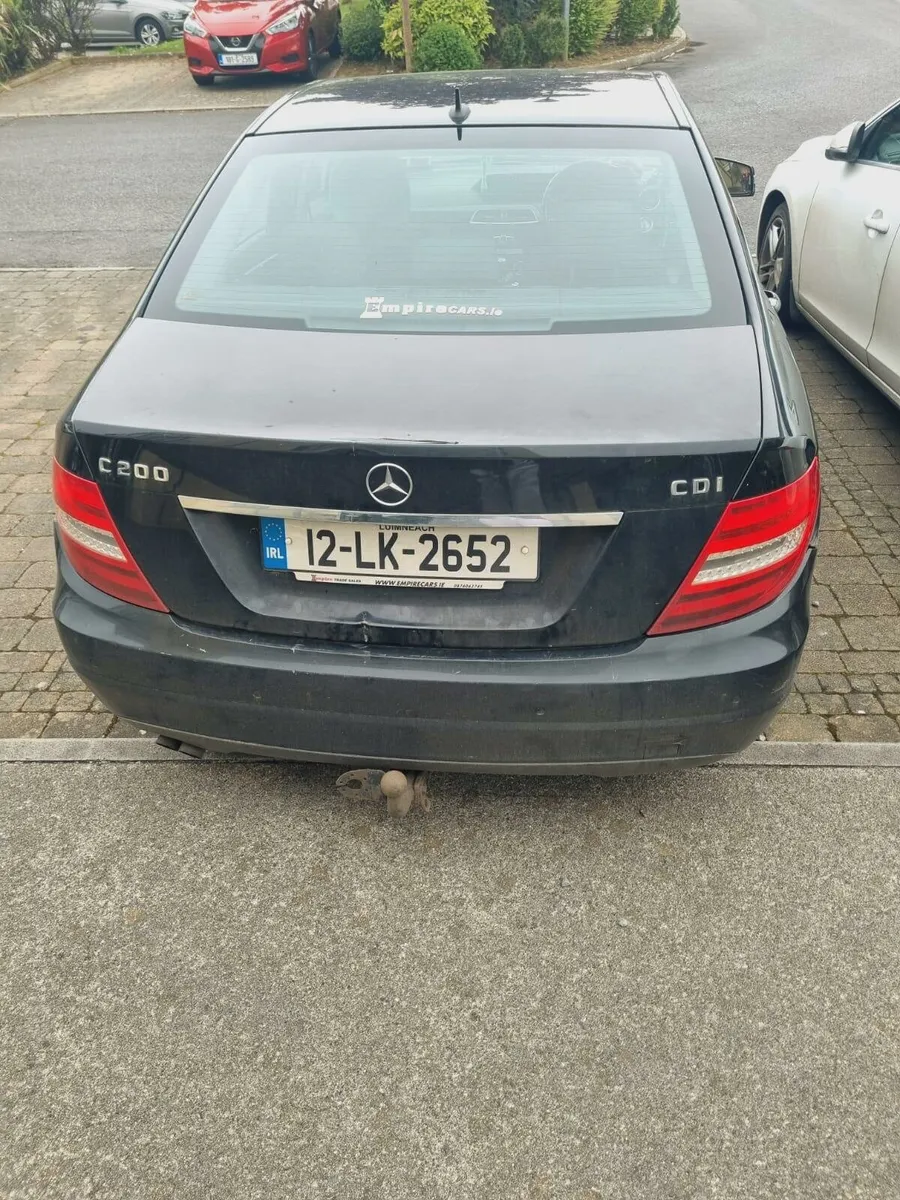 Mercedes C200 - Image 2