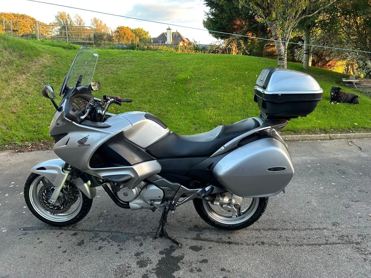 Honda Deauville 700 - Image 1