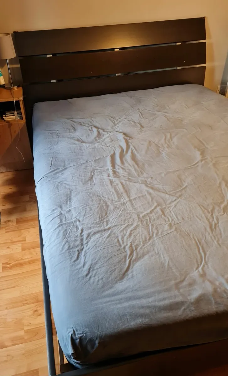 King Size bed plus king mattress - Image 1