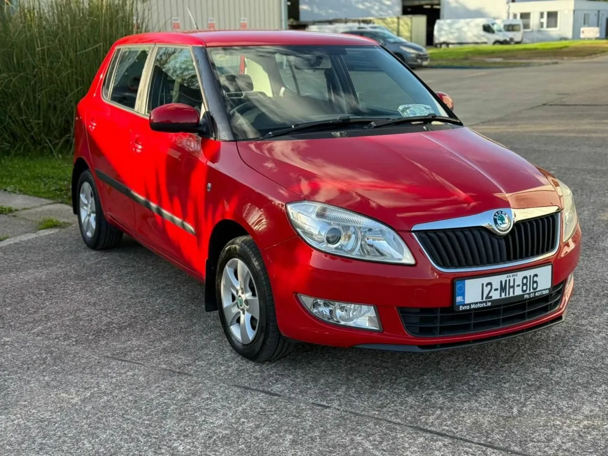 Skoda Fabia 2012 - Image 2