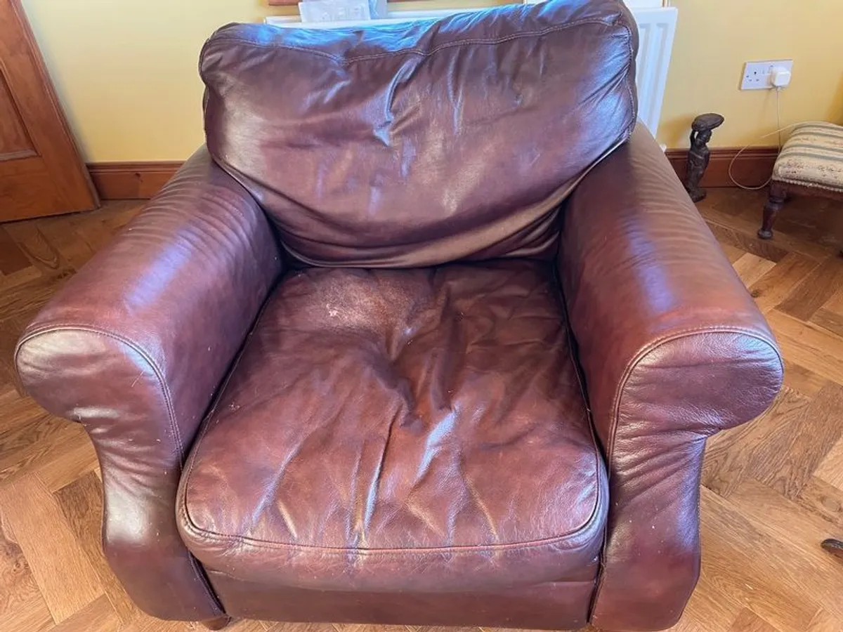 Genuine leather suite - Image 3