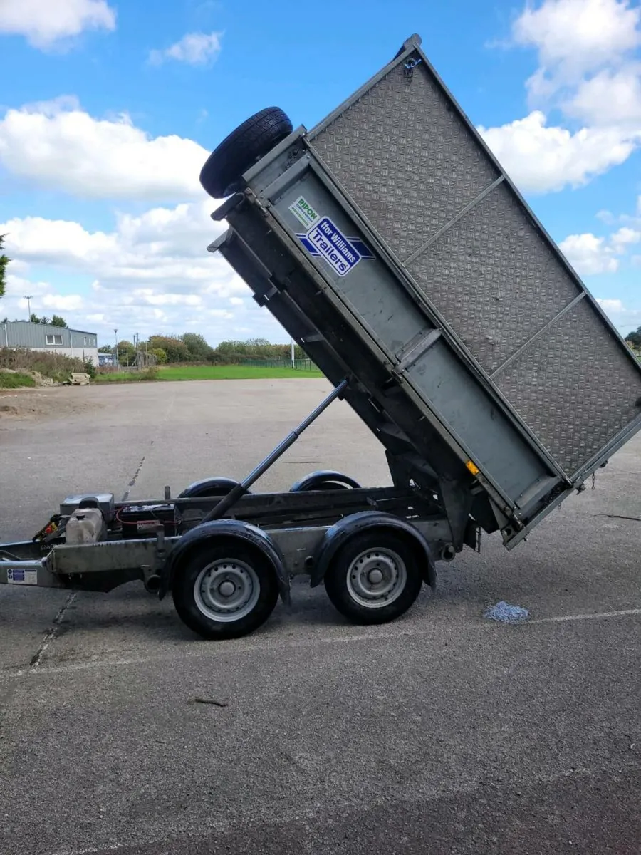 8x5 ifor Williams tipper with high cheqer sides - Image 1
