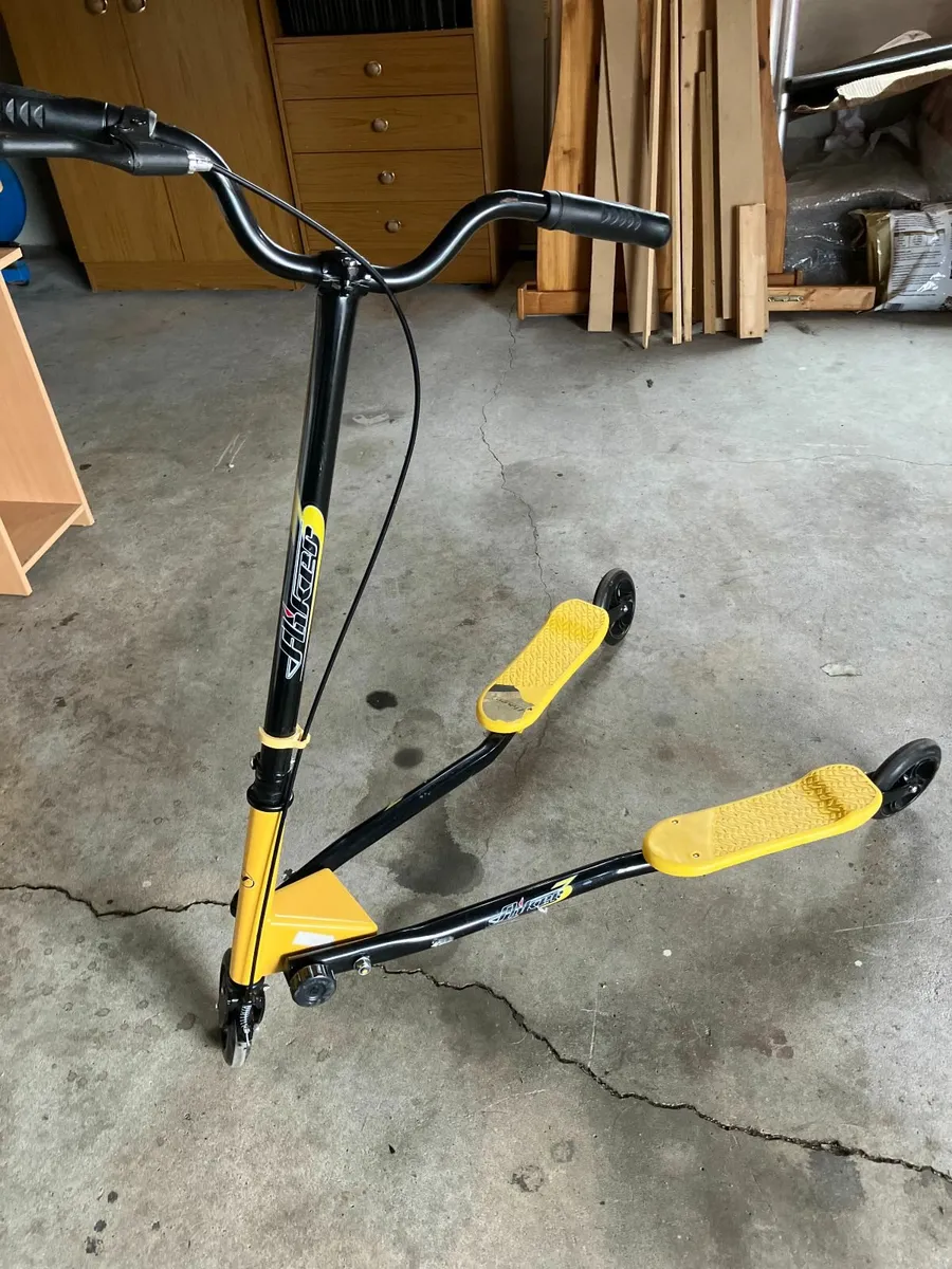 kids flicker scooter - Image 2