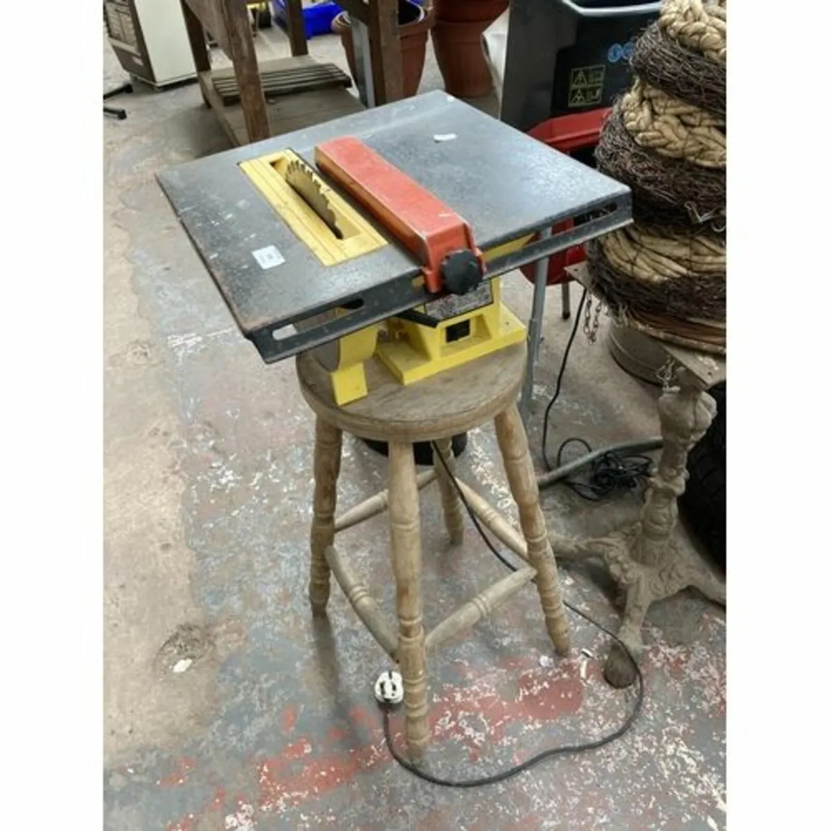 Bench Saw