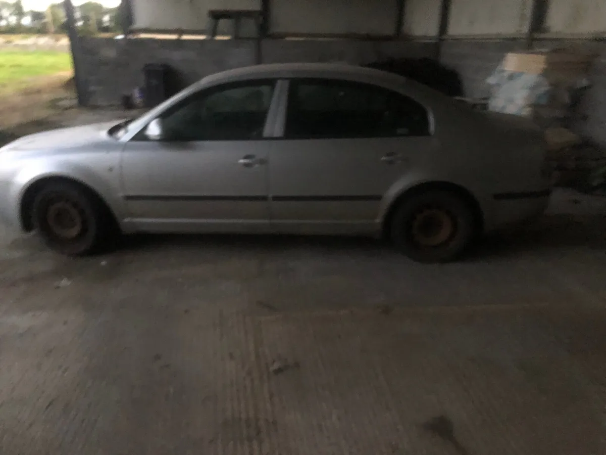 Skoda Superb 2008 - Image 1