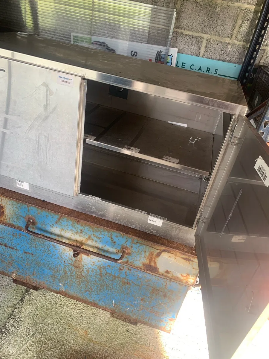 Farmers medical cabinet - Image 2