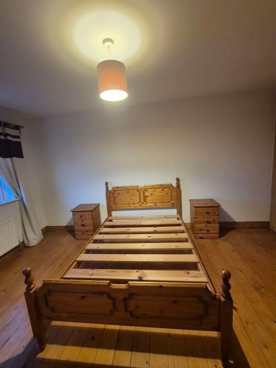 bedroom - Image 3