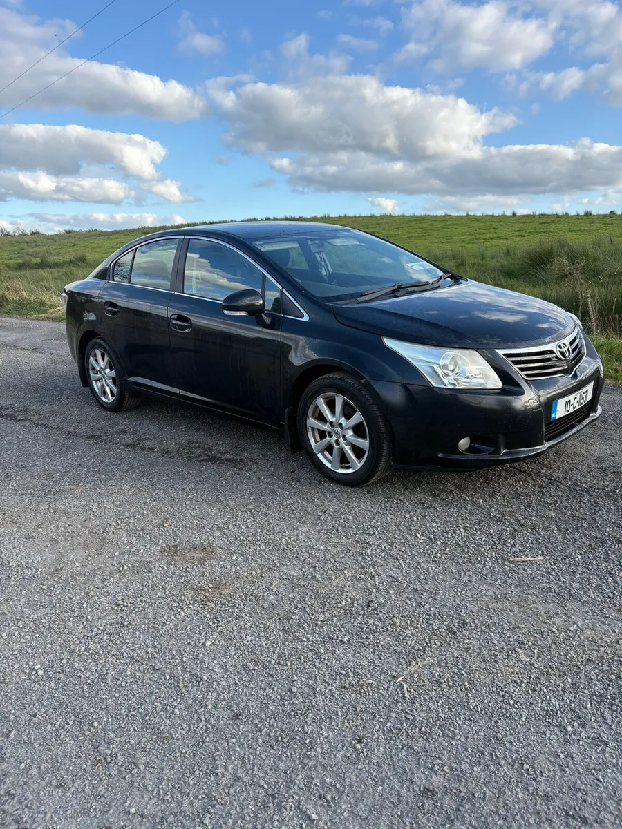Toyota Avensis - Image 1