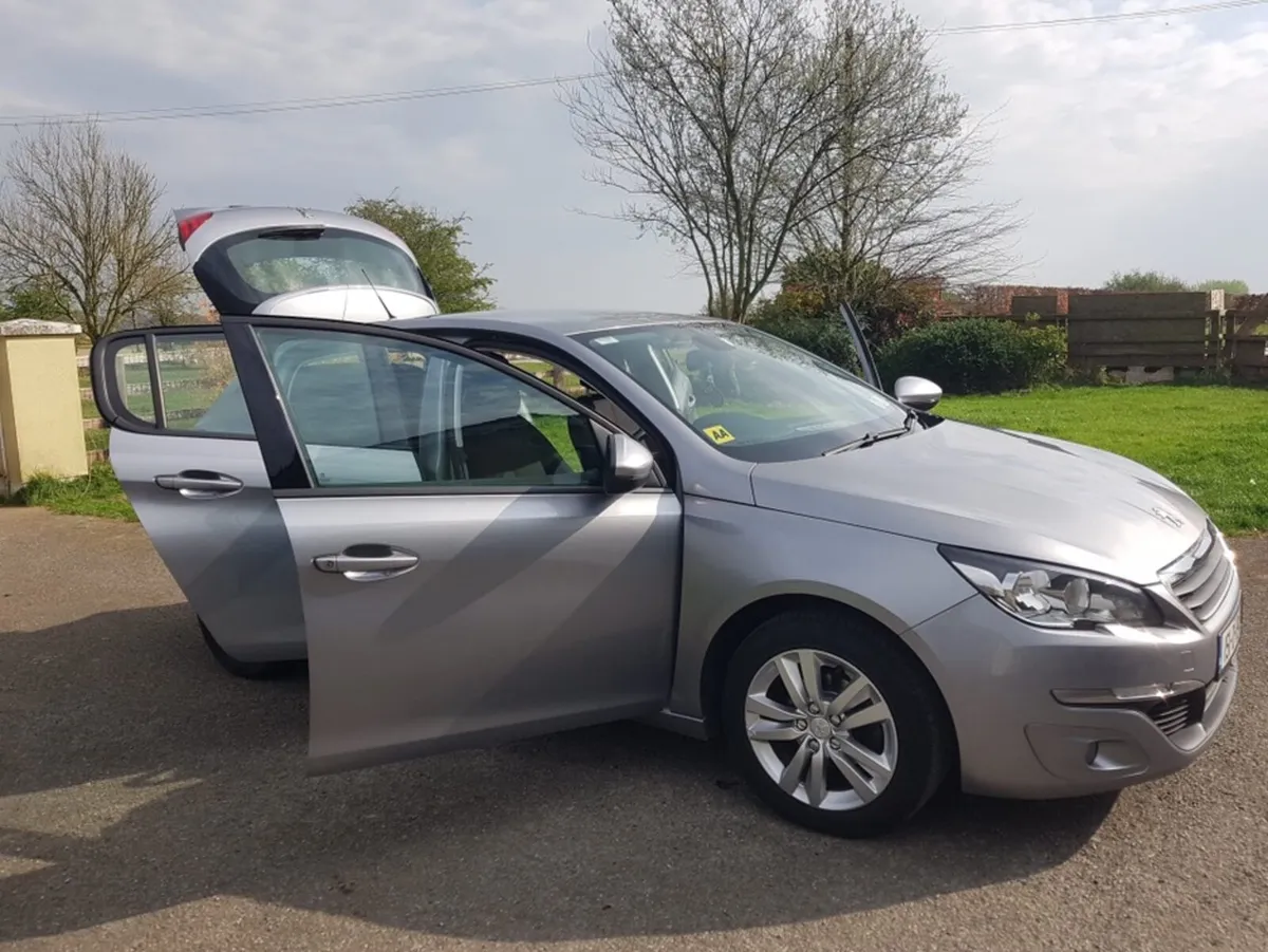 Peugeot 308 2015 - Image 4