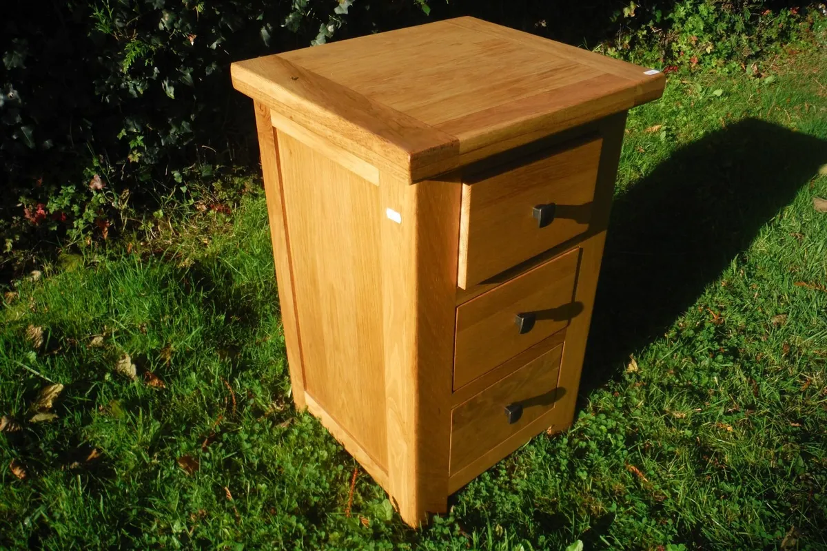 Chest of Drawers - Image 4