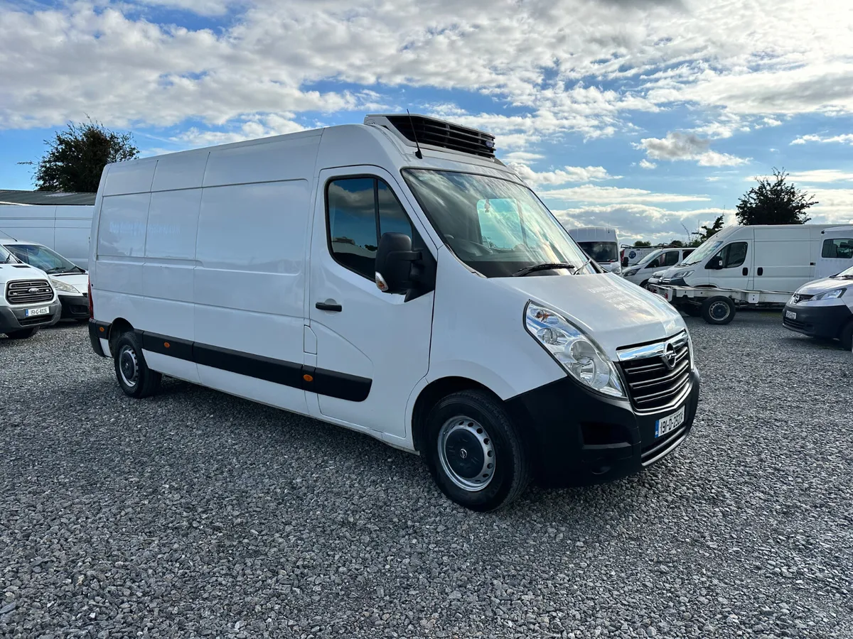 Opel Movano 2019 Fridge freezer low mileage - Image 1