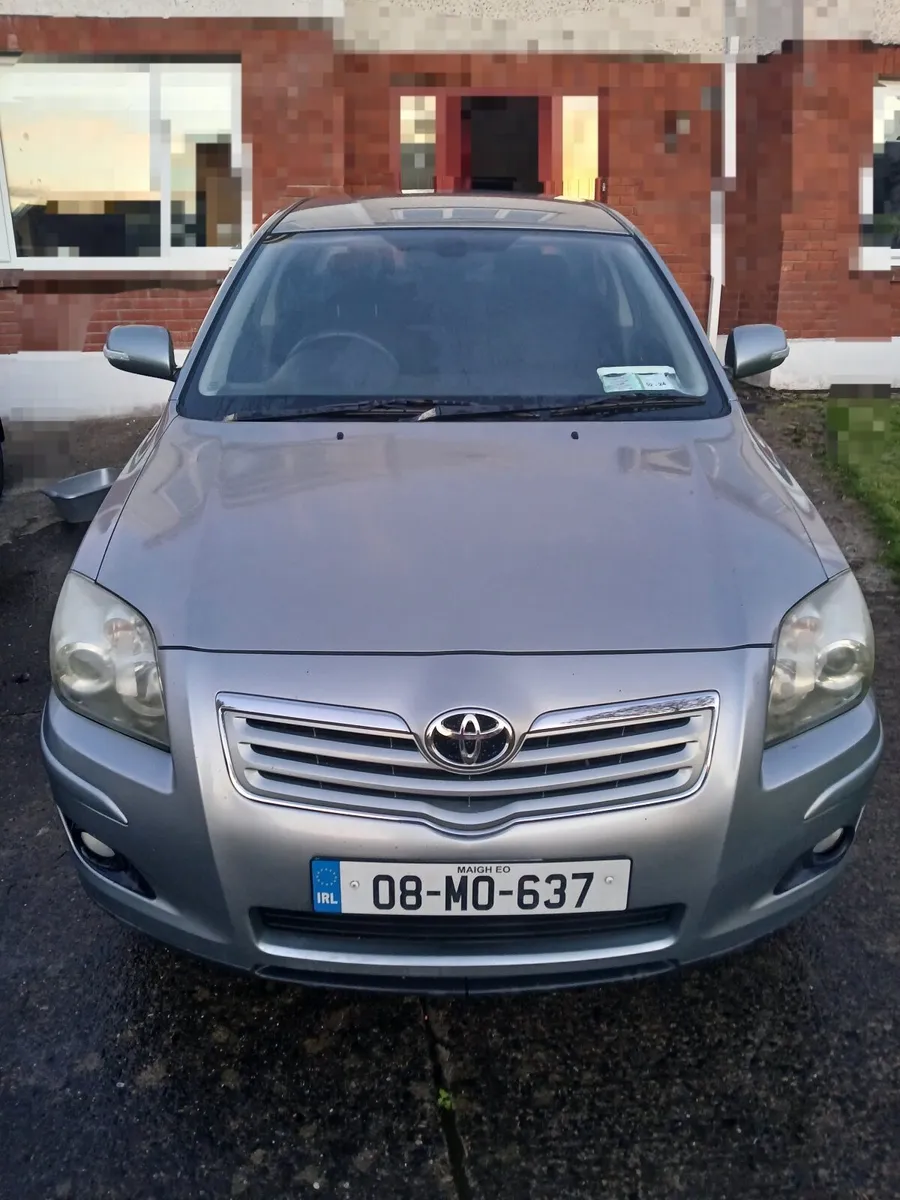 Toyota Avensis 2008 - Image 1