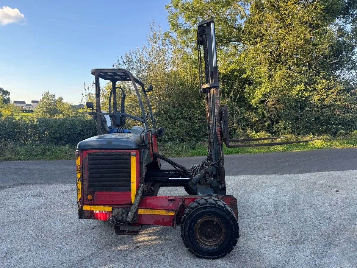 Moffett mounty forklift - Image 2