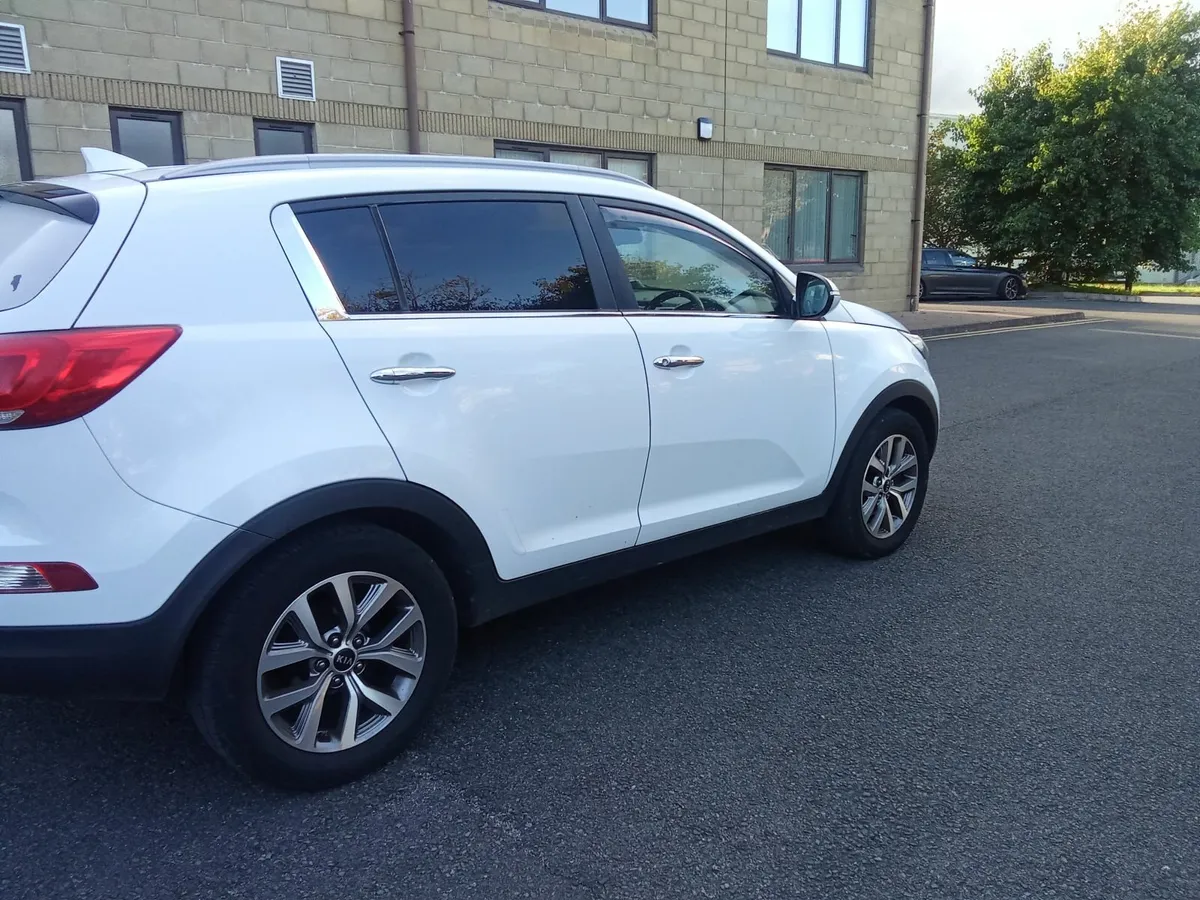 Kia Sportage 2016 - Image 4