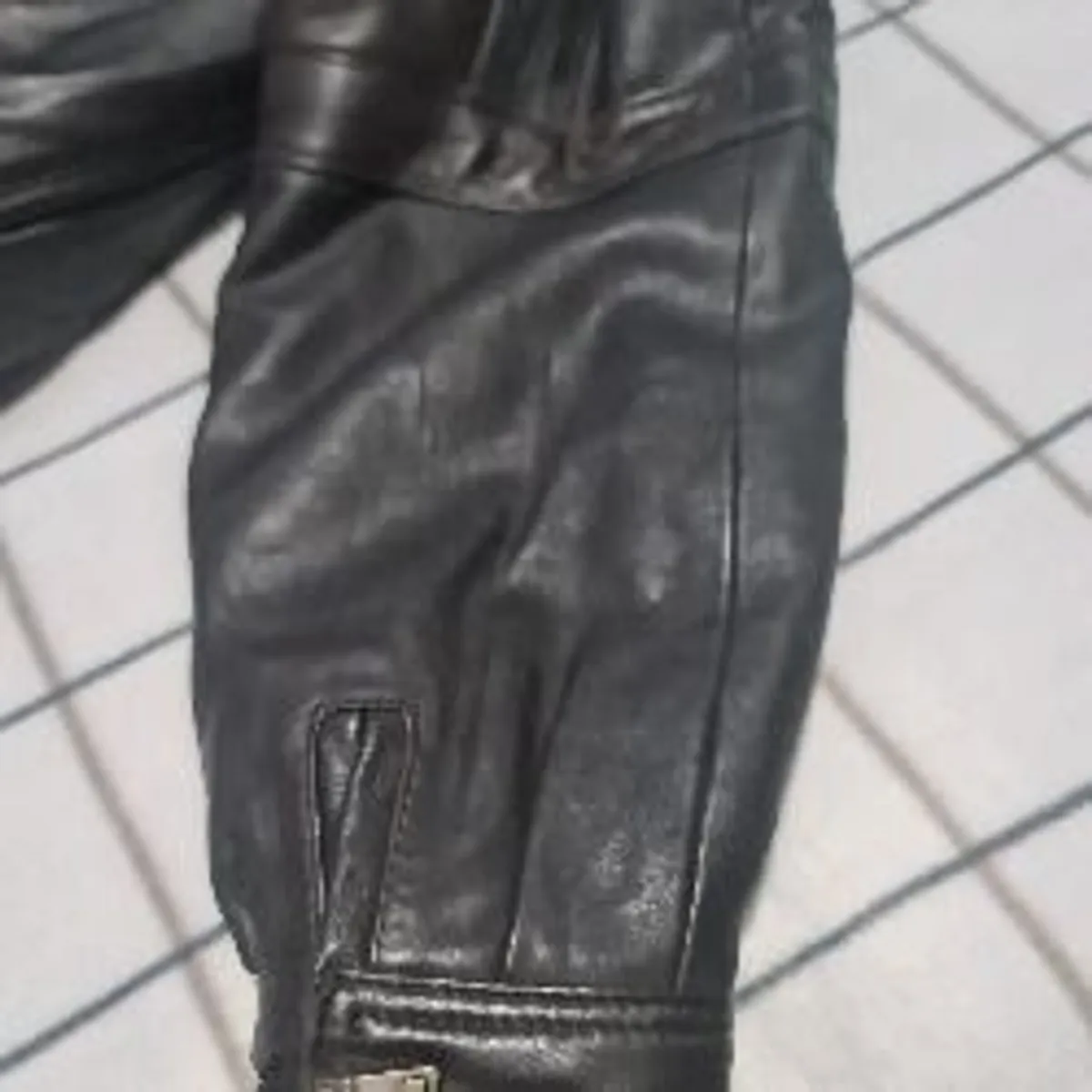 Brown Leather Jacket - Image 4