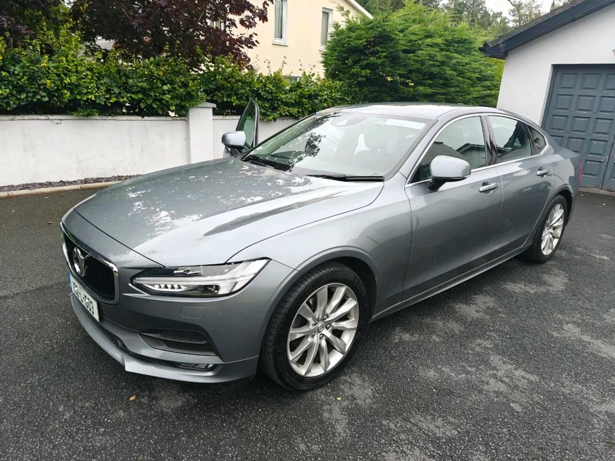 Volvo S90 - Image 1