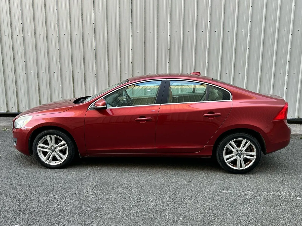 2012 Volvo S60 1.6 Diesel, Automatic - Image 3