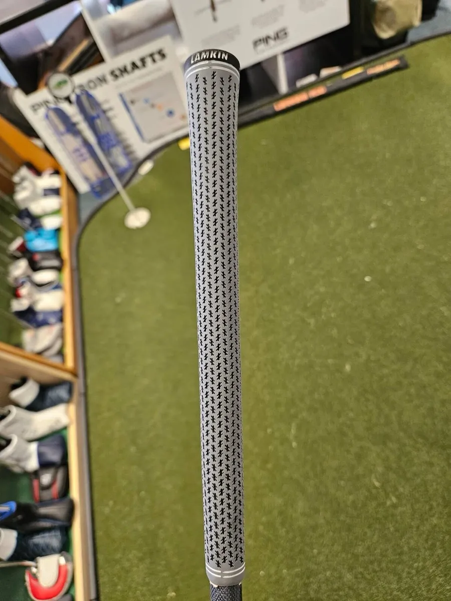 Wilson DYNAPWR Carbon Driver - Image 4