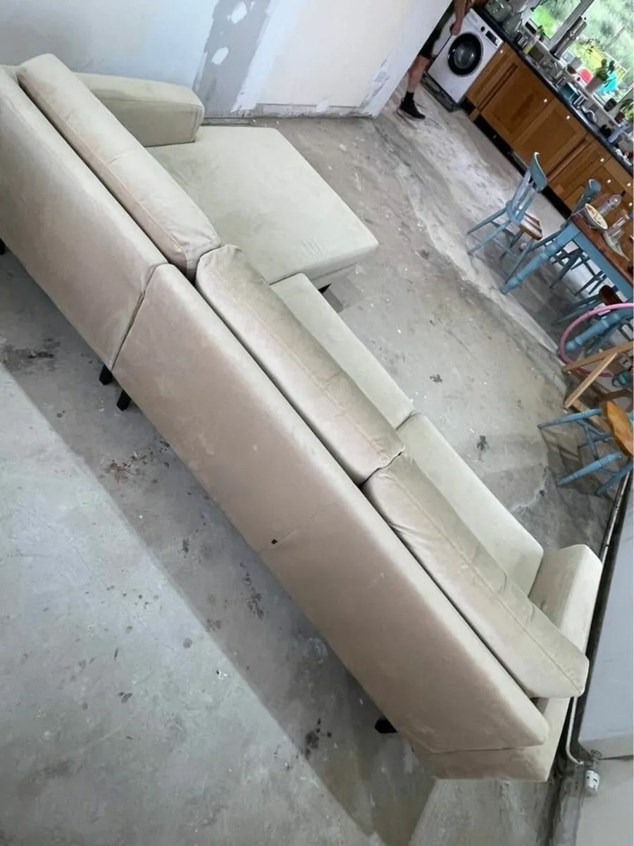 L-shaped Sofa - Image 3