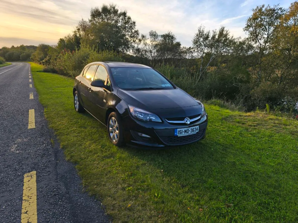 Vauxhall Astra - Image 1