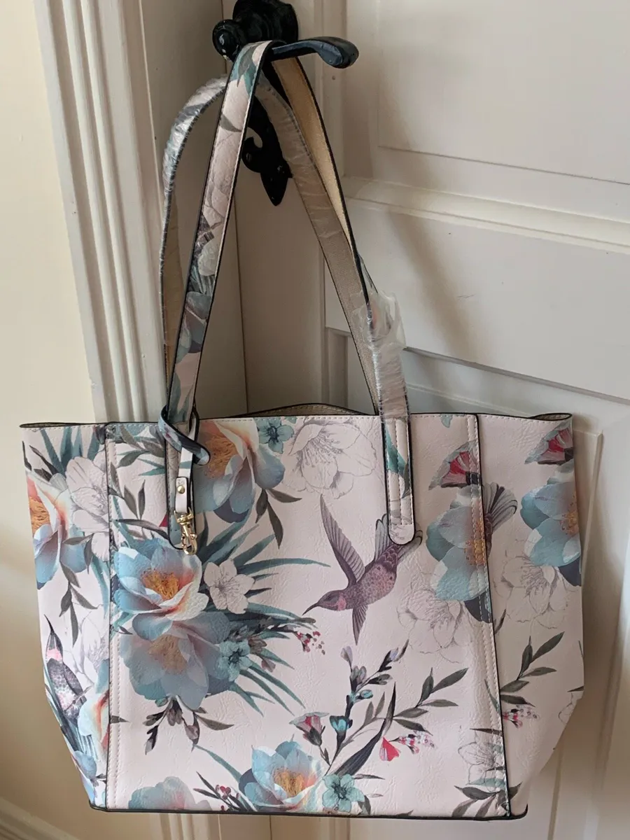 Bag & make up bag/toilet bag - Image 4