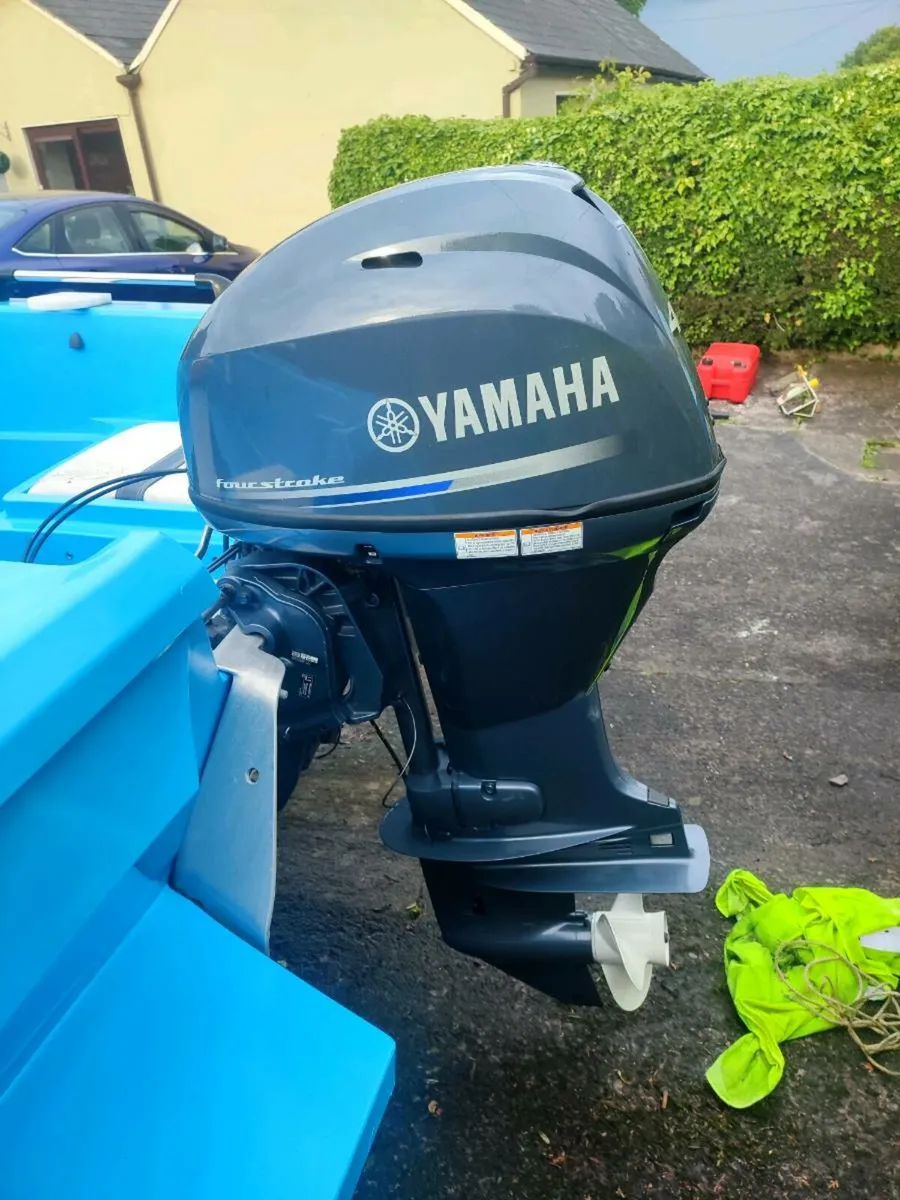 Smartwave 4200 with 40hp Yamaha - Image 2