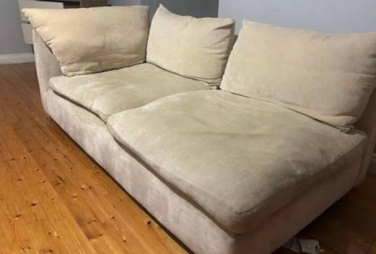 Couch - Image 1