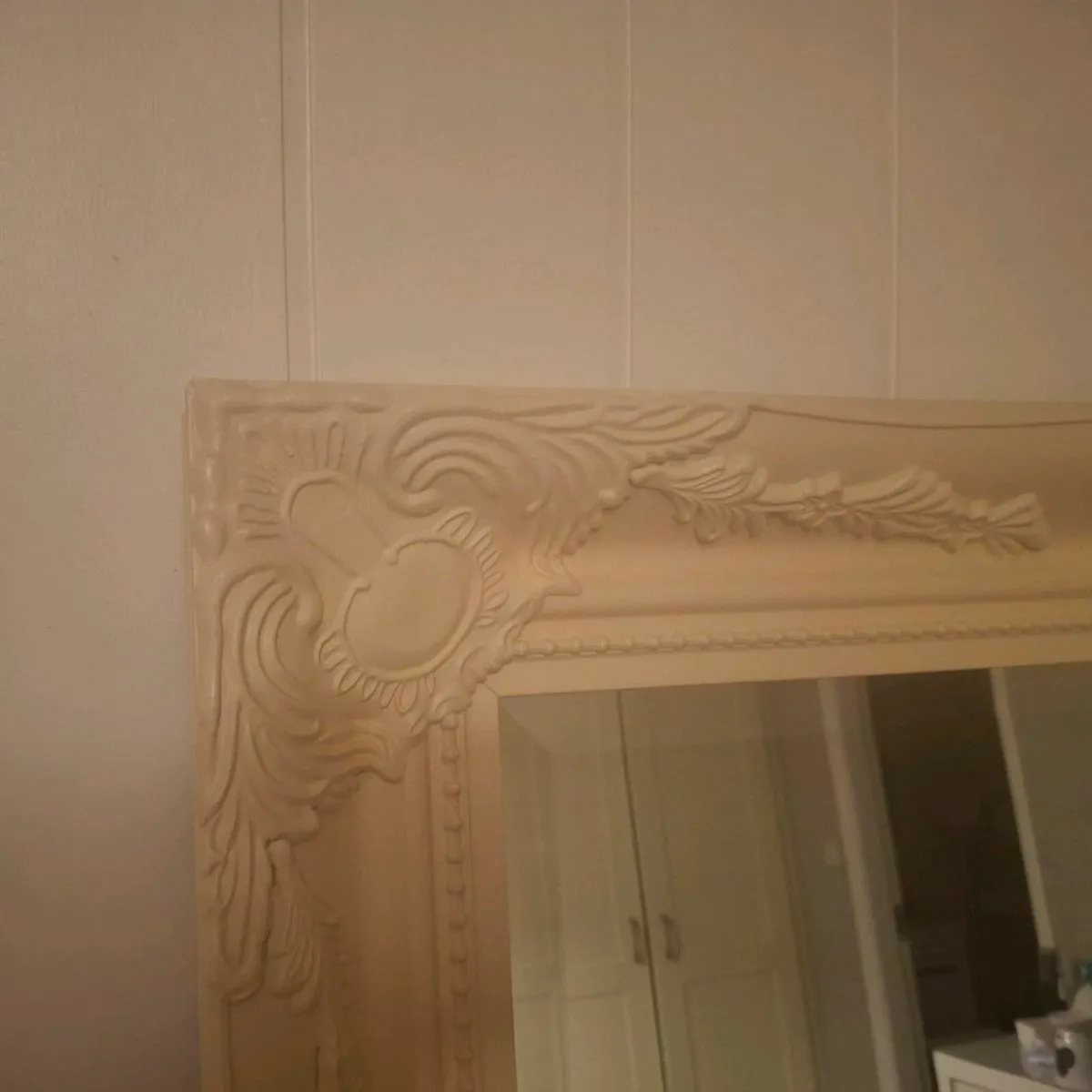 Mirror - Image 2