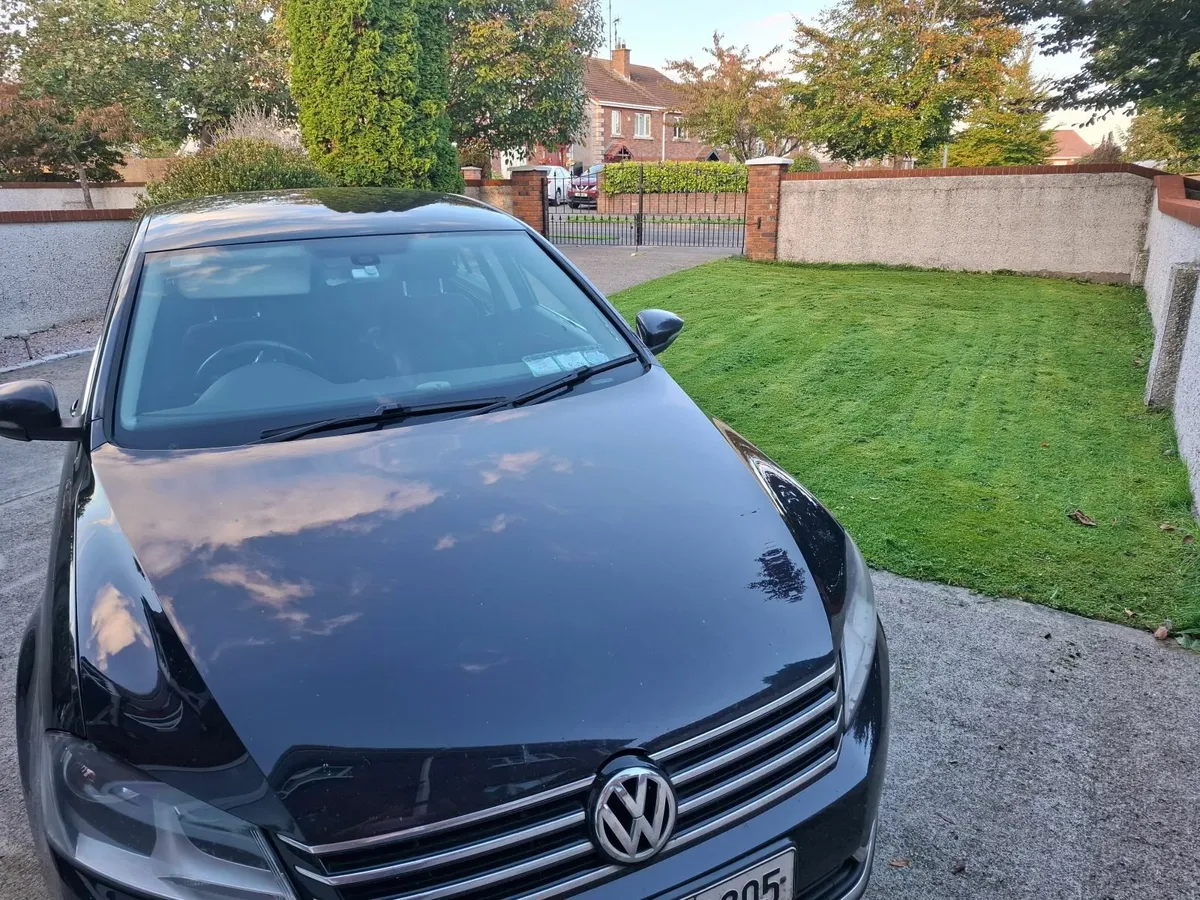 Volkswagen Passat 2012 - Image 4