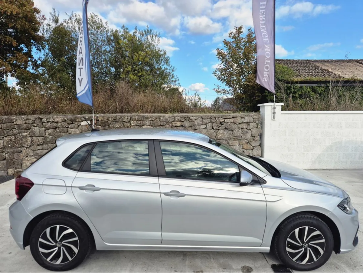 Volkswagen Polo 1.0 MPI Manual 5speed 80hp 5DR - Image 1