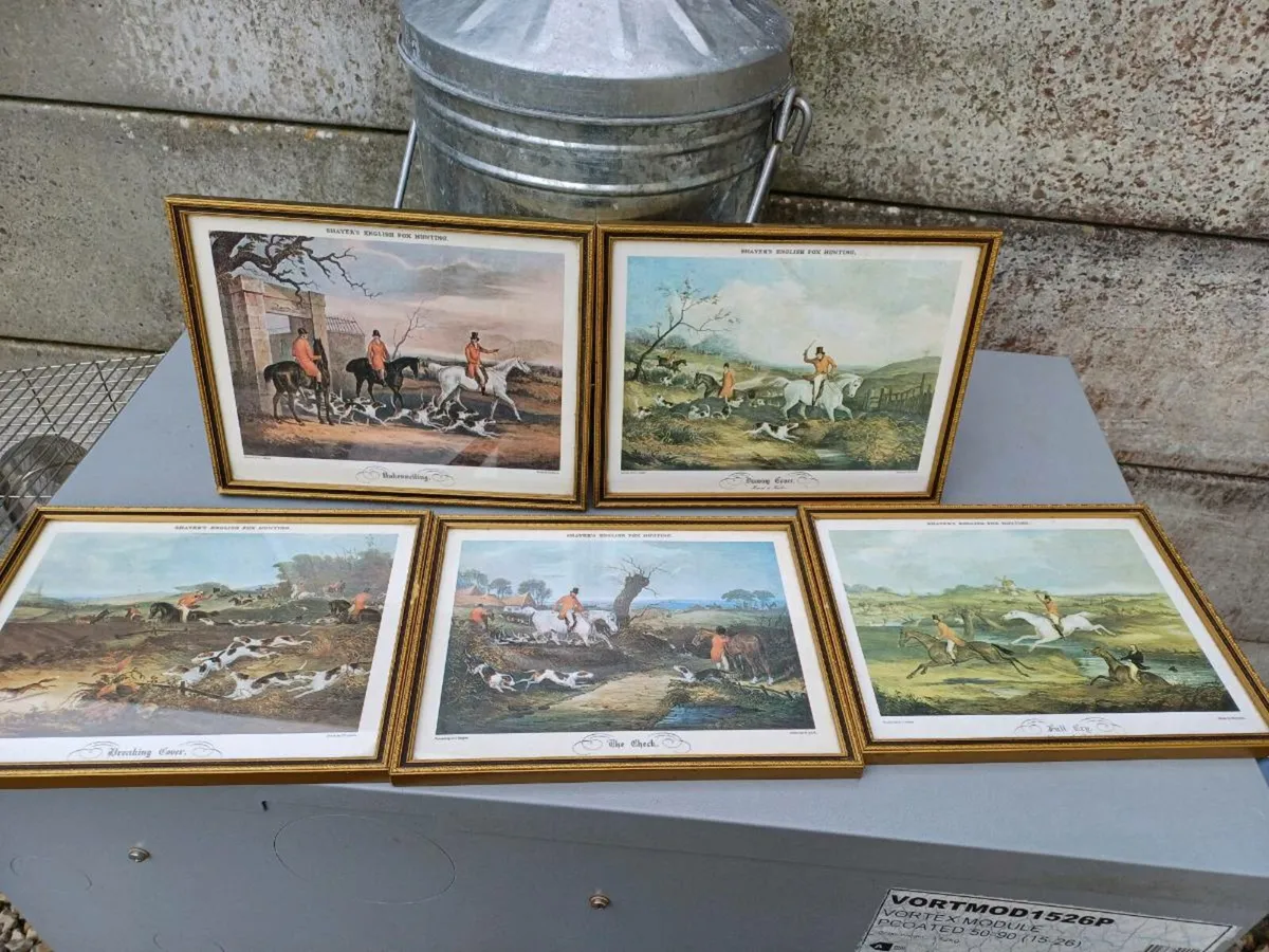 Vintage Fox-Hunting Pictures - Image 1