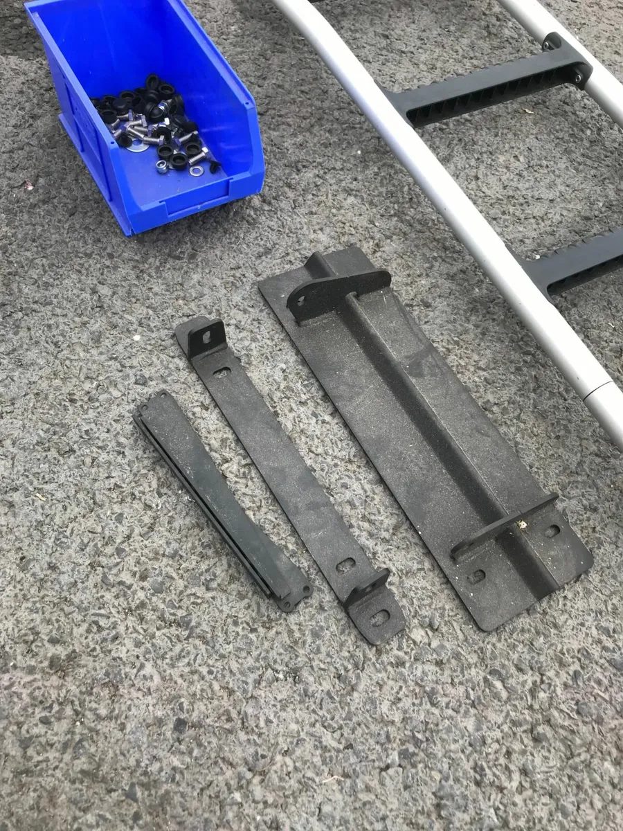RHINO Van Ladder - Image 4